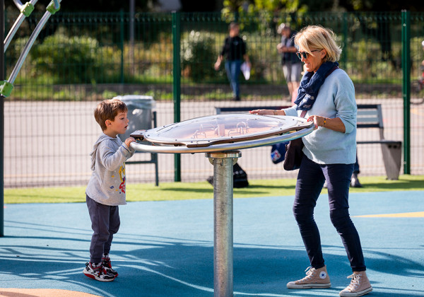 Swing Ball J3508 játszóterek acti’fun dinamikus sporteszközök kép fénykép