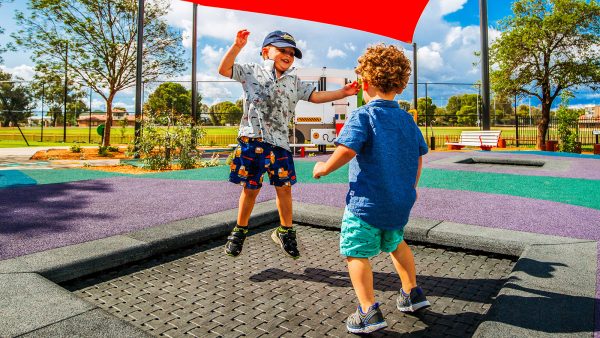 Fedezze fel az összes trambulinunkat